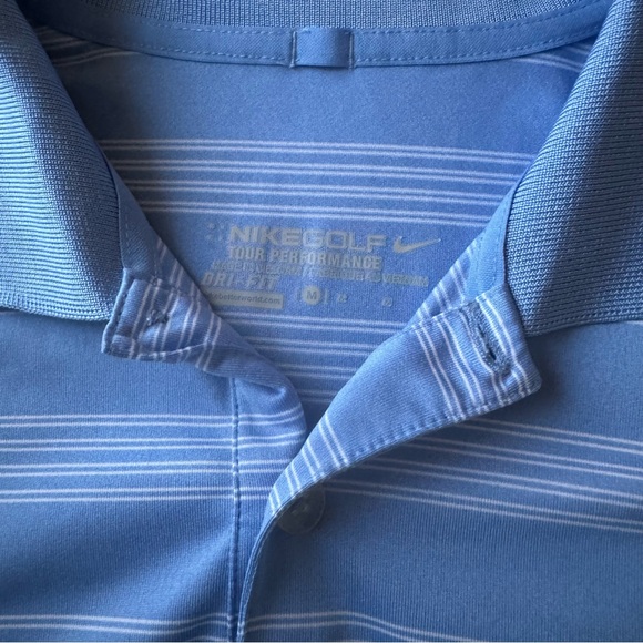 Men’s Nike golf shirt - Picture 3 of 3